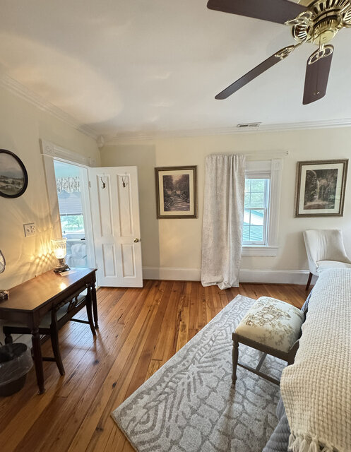 The Peter's Suite at Foster Harris House